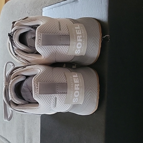 Sorel Out N About lll Low Sneakers Size 8 - Picture 6 of 11